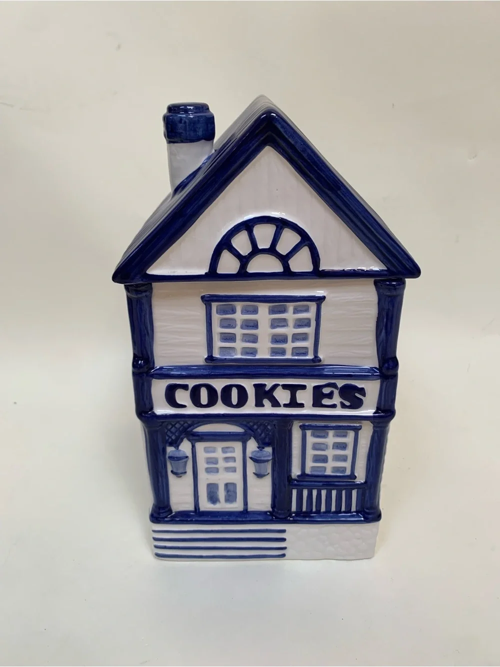 Vintage CKAO Ceramic Victorian Style House Cookie Jar Blue White, 11